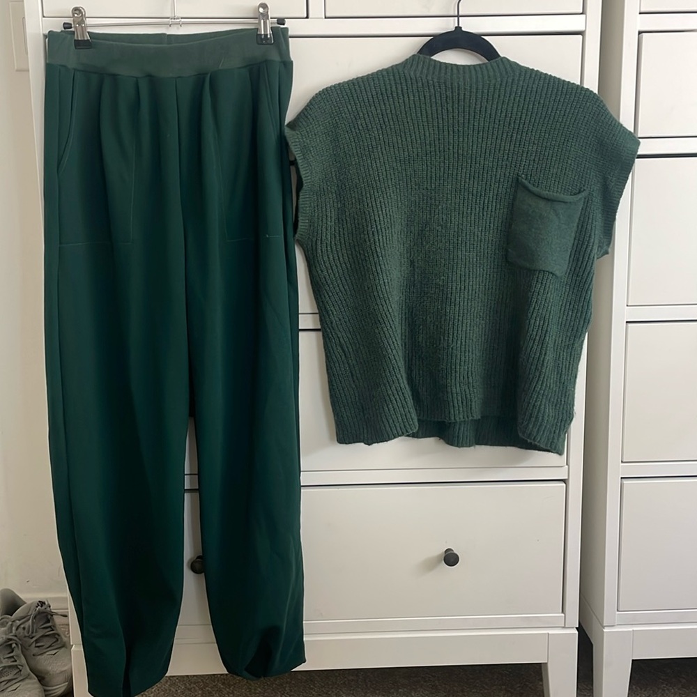 Green Matching Set